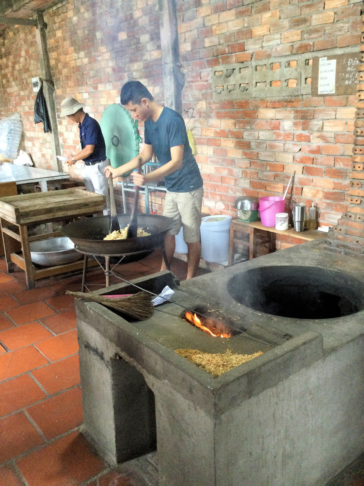  Making popped rice 2